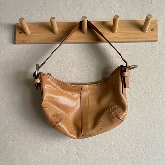 Coach Handbags - Coach shoulder bag